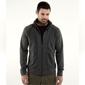Lululemon Tactic Jacket
Heathered Dark Grey / Soot EUC SZM